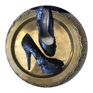 Rachel Roy Black matte Sequin Platform pump heels
